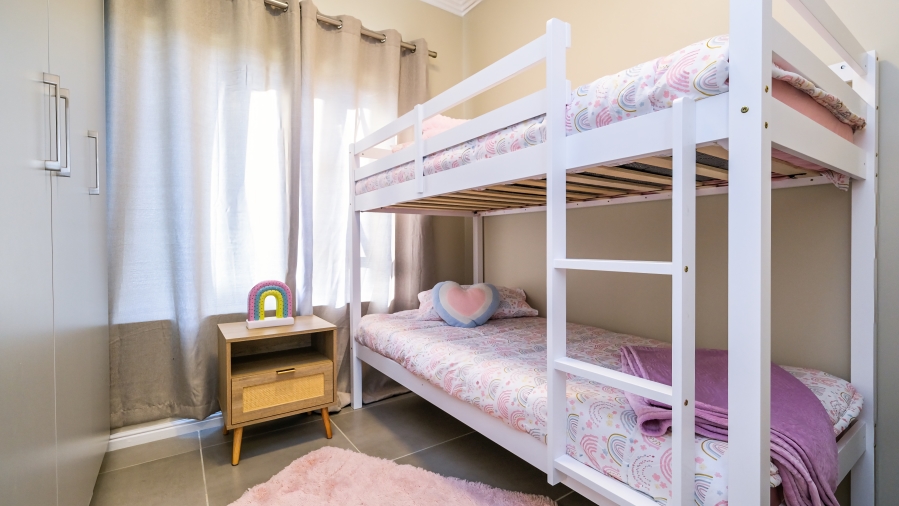 3 Bedroom Property for Sale in Pacaltsdorp Western Cape